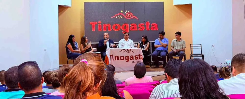 Presentacion Carrera de Abogacia - 03