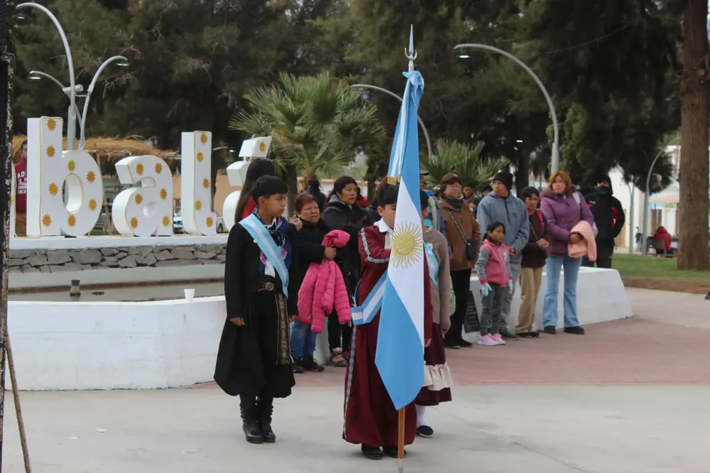 Acto por el Dia de la Escarapela - 02