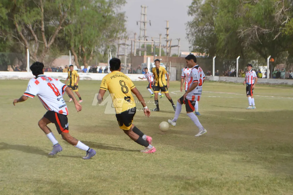 Peñarol - Gral.Navarro - 08