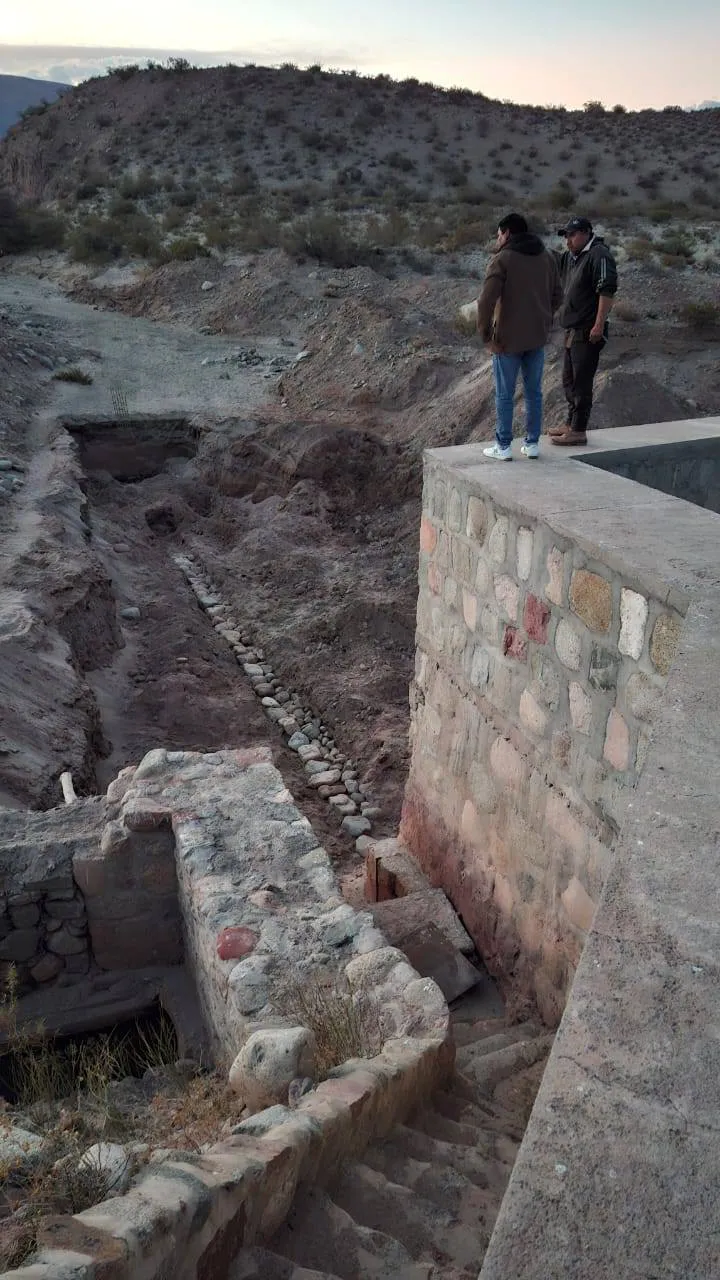 Obra Hidrica en Palo Blanco - 02