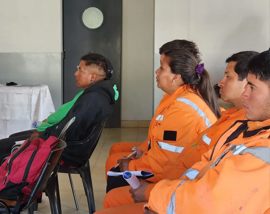 Capacitacion en Colocacion de Geomenbrana - 01