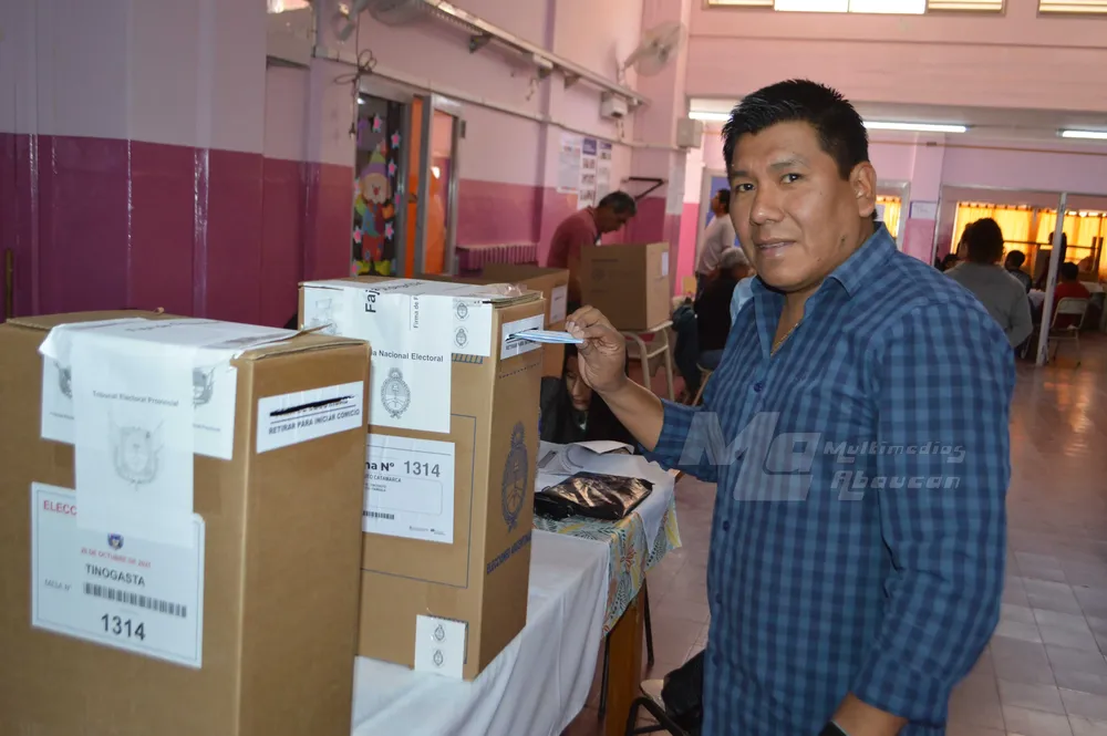 Eleccines Legislativas - 01