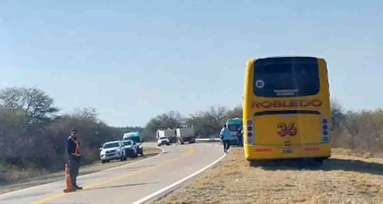 Colectivo Varado - 01