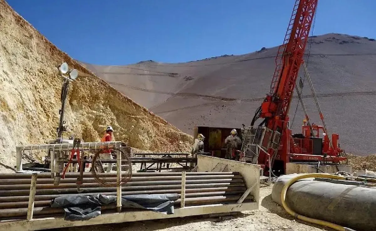 Nuevo Yacimiento de Cobre - 01