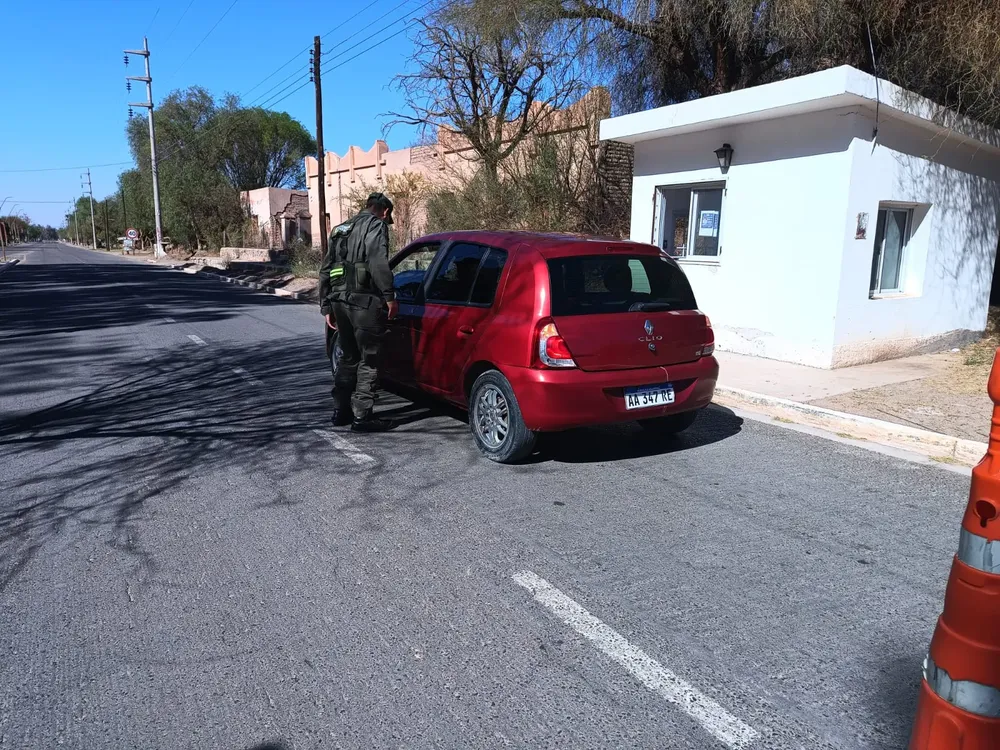 Controles en Fiambala -  (12)