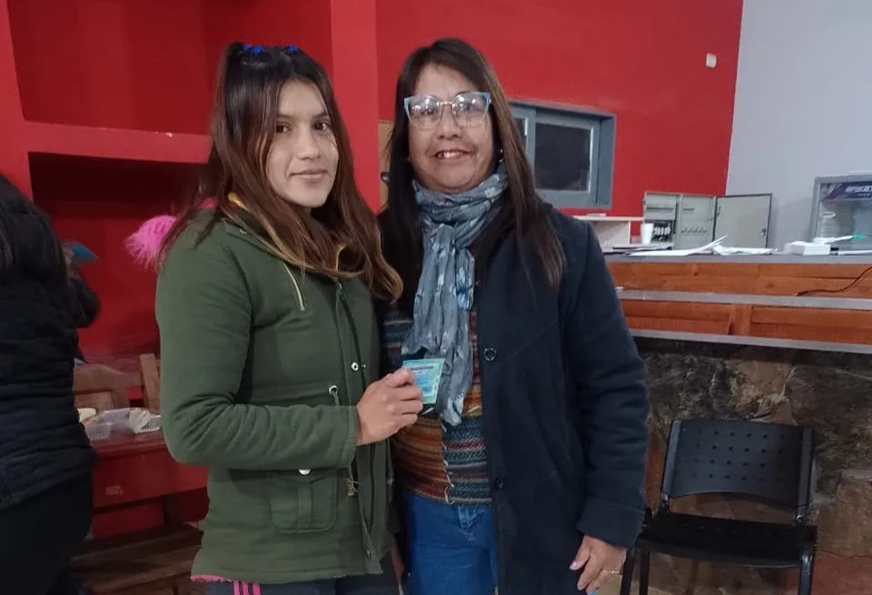 Entrega de Carnet Estudiantil - 02