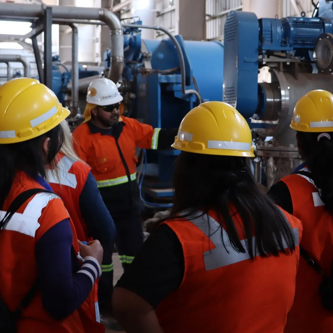 Visita escudiantes del IESF - 07