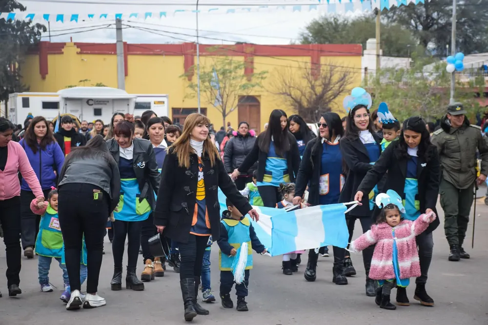 Acto del 25 de Mayo en Tinogasta - 13