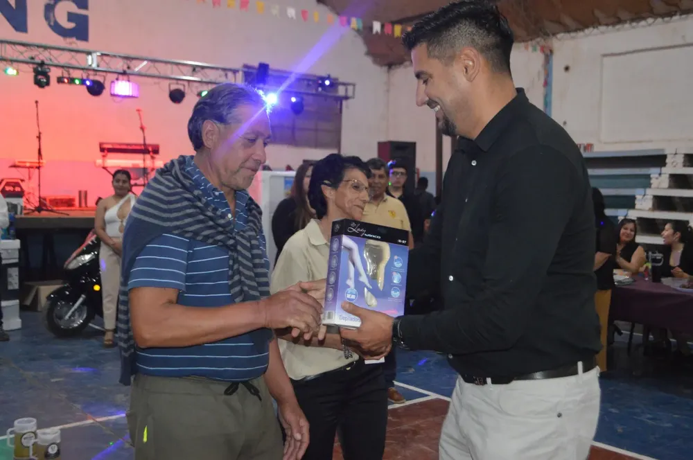 Dia del Empleado Municipal - (57)