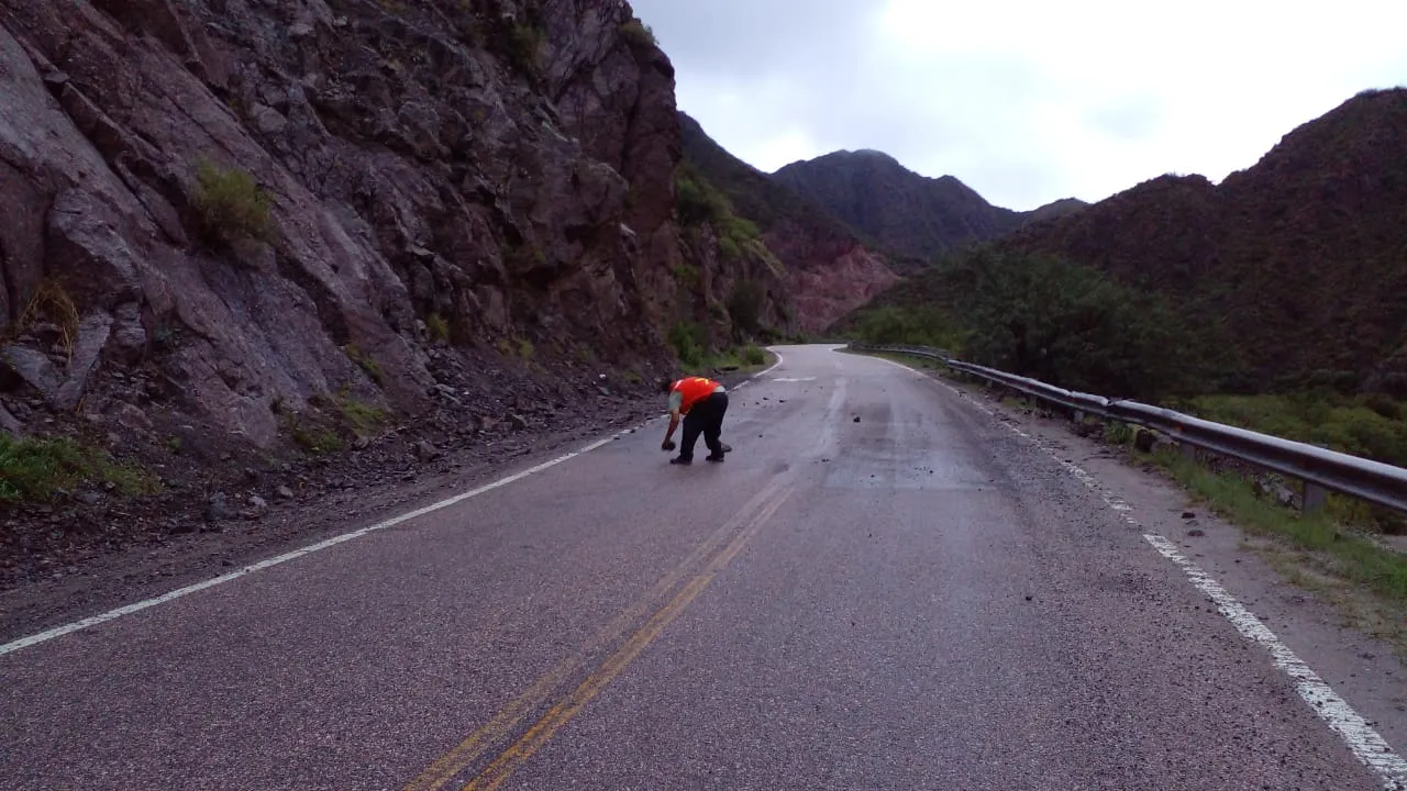 Transito con precaucion Cordillera