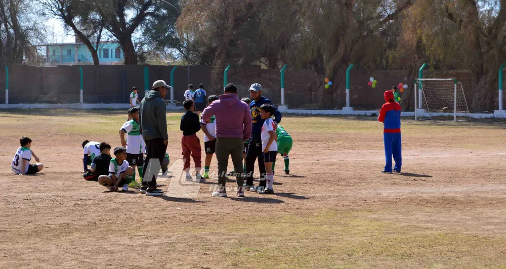 Festejos Dia del Niño - Club Defensores - (1)