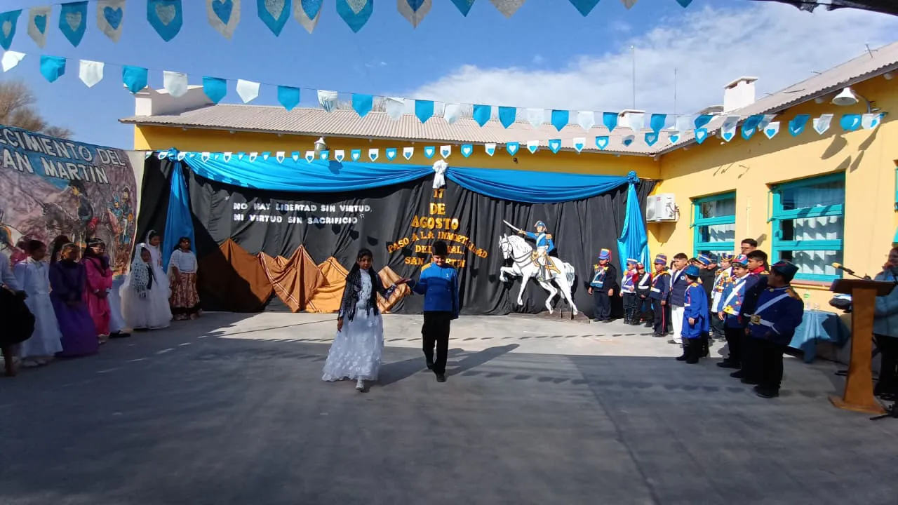 Acto 17 de agosto barrio San Pedro - (37)