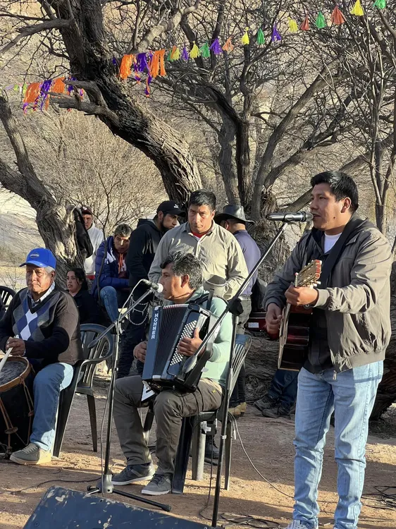 Homenaje a la Pachamama en Taton - 10