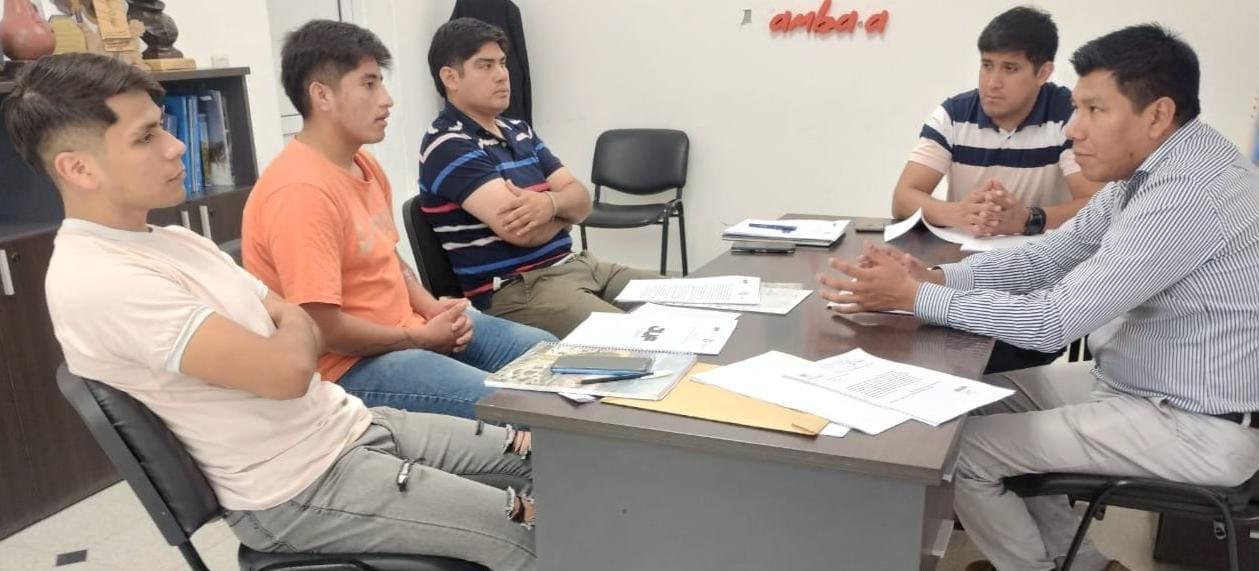 Estudiantes de la UNLaR - 02