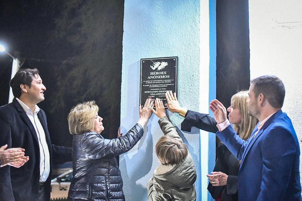 Acto de Malvinas Tinogasta - 01