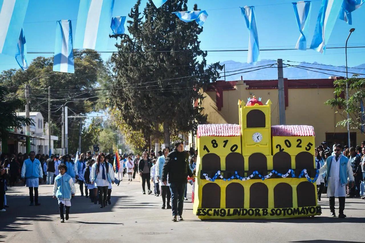 Acto del 25 de Mayo en Tinogasta - 16