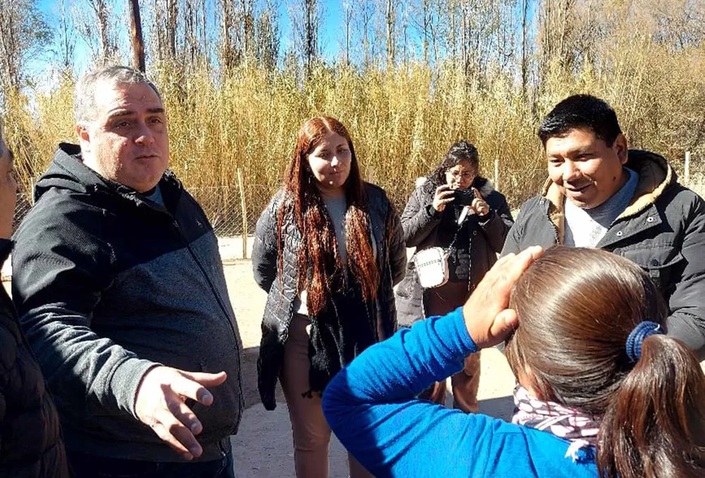 Visita Intendente y Ministro en el norte - 01