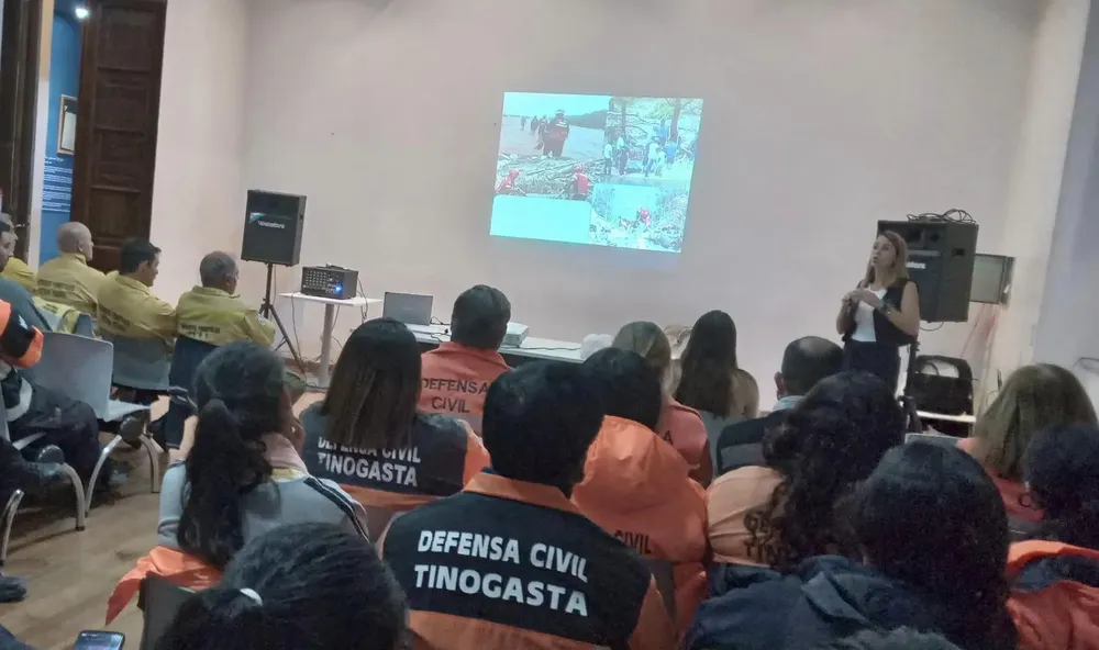 Capacitaciones Defensa Civil Tinogasta - 02