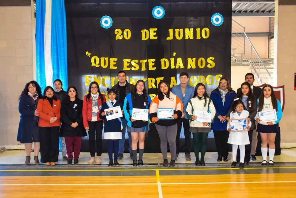 Dia de la Bandera en Tinogasta - 09