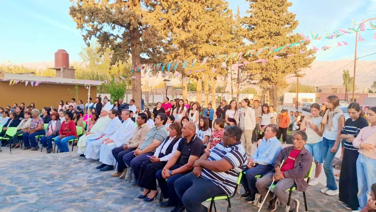 Consagracion barrio Pampa Blanca - 03