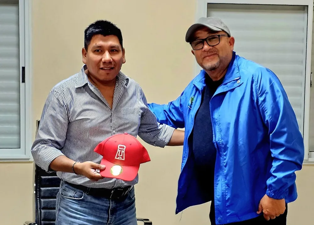 Reunion con Chilenos - 01