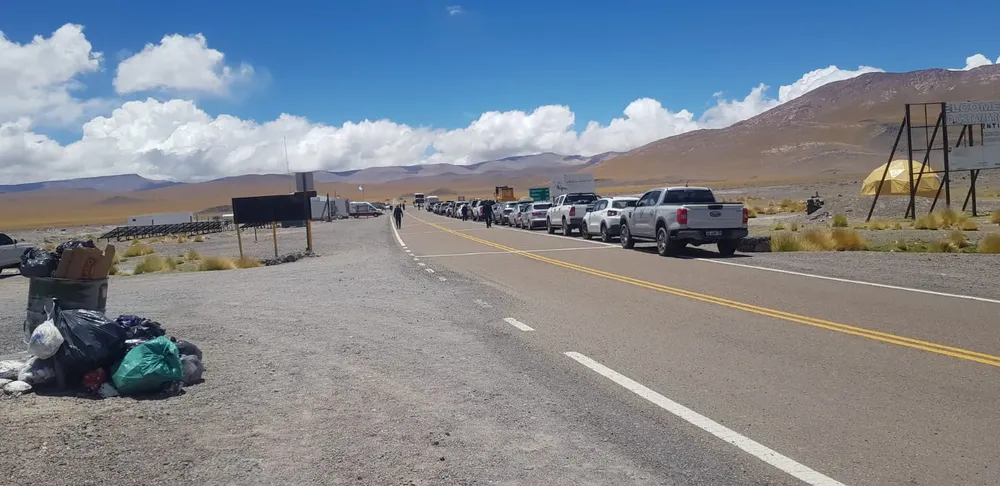 Transito por el Paso de San Francisco - 01