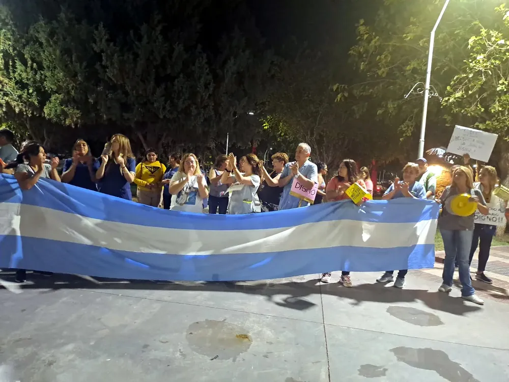 Reclamo Salud Tinogasta - 10