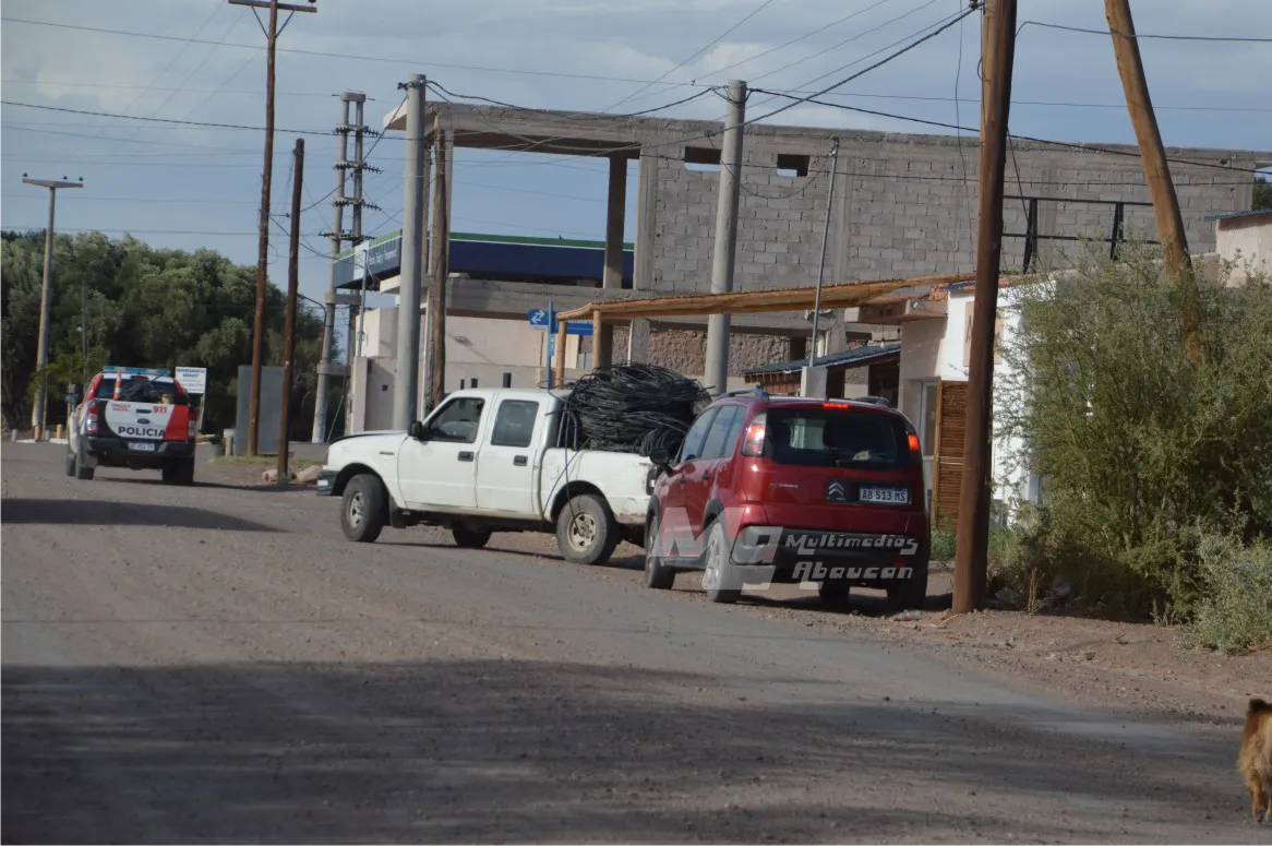 Allanamiento Casa de Ex Funcionario - 002