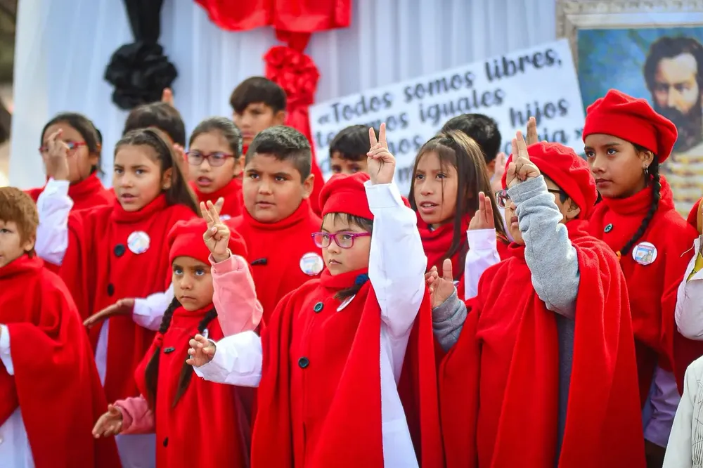 Acto de Guemes en Tinogasta - 01