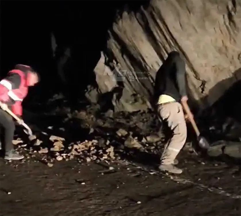 Derrumbe en Las Angosturas - 01