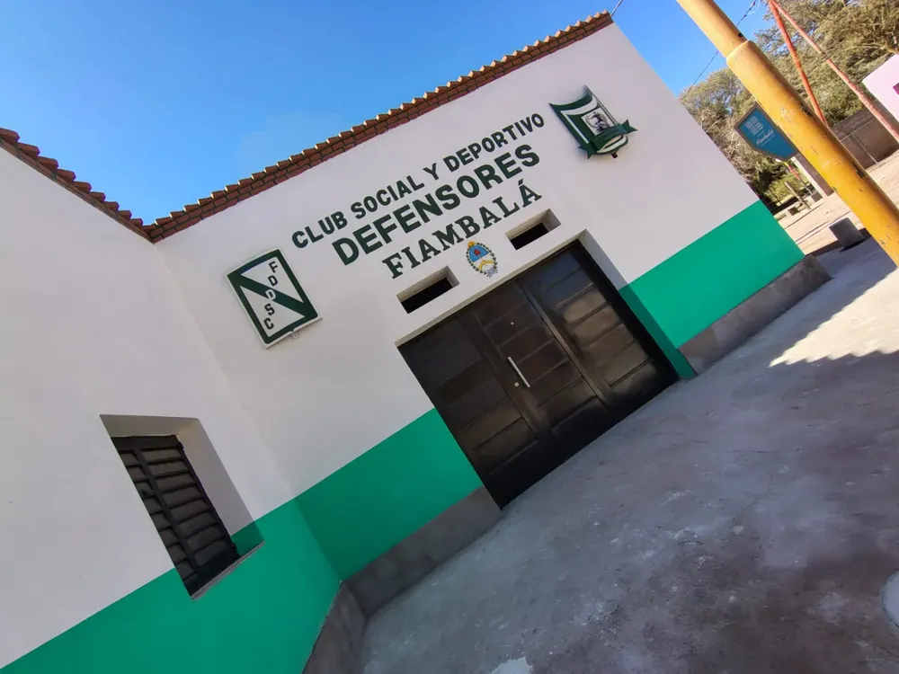 Defensores - CC Tinogasta - 13