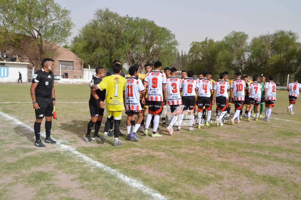 Peñarol - Gral.Navarro - 04