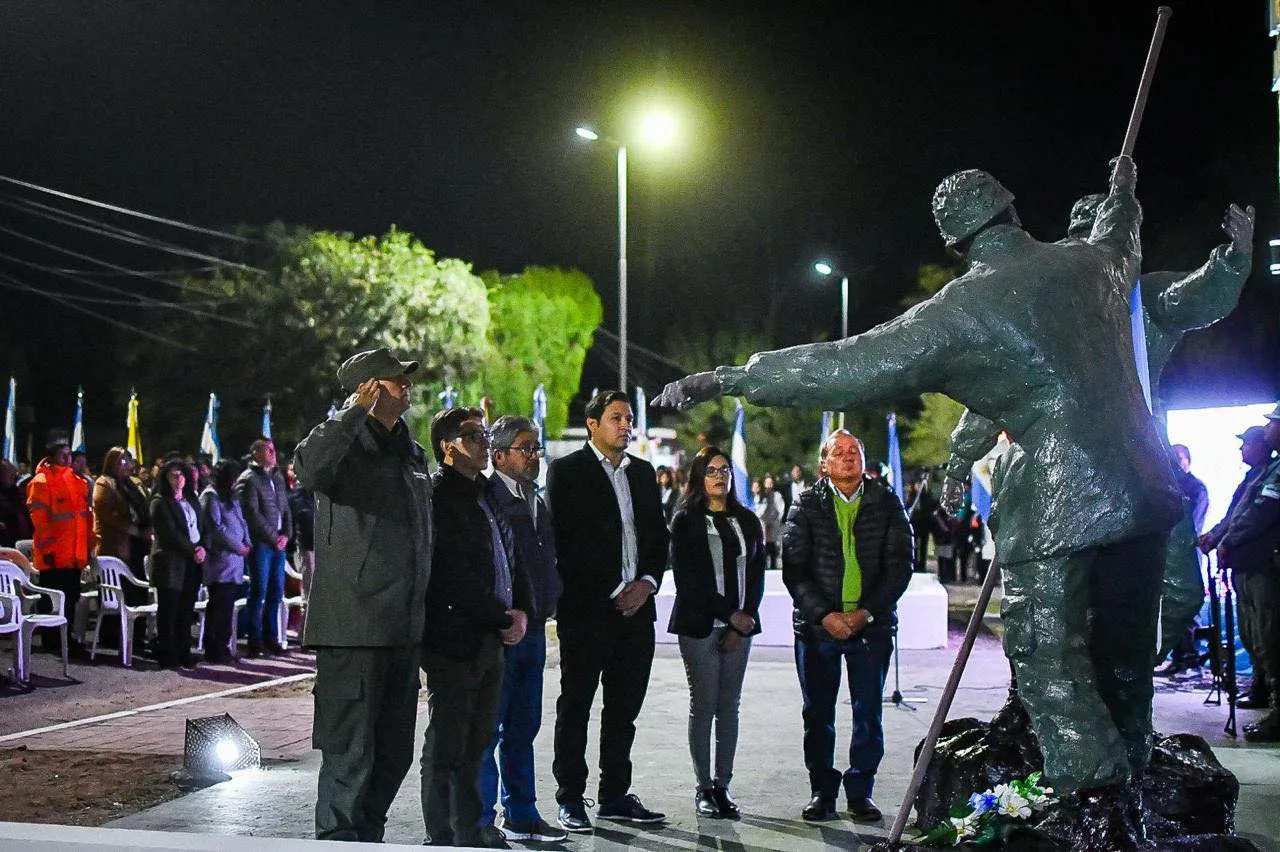 Acto de Malvinas Tinogasta - 05