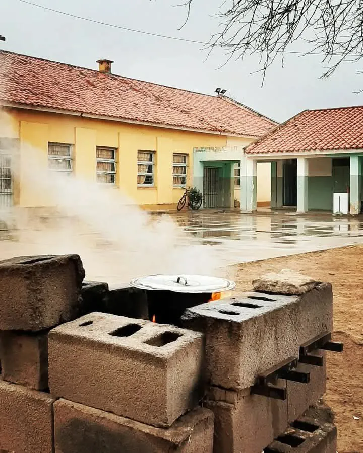 Desmantelar Escuelas