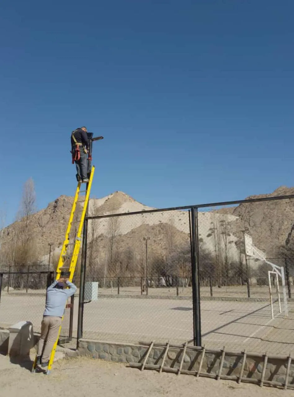 Trabajos de alumbrado en Taton - 03