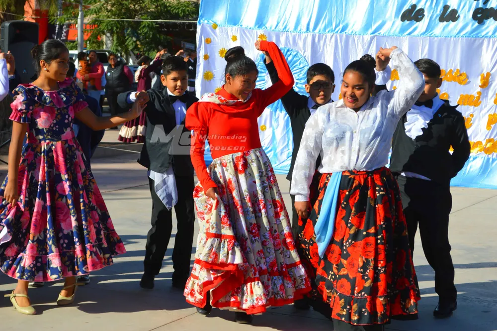 Dia de la Escarapela - Fiambala - 01