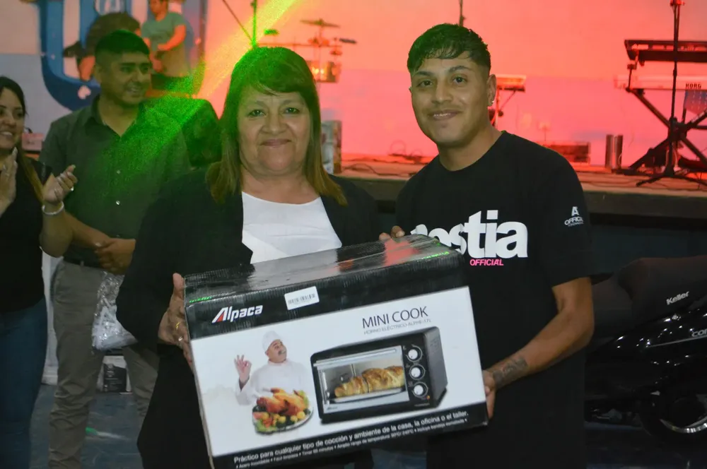 Dia del Empleado Municipal - (40)