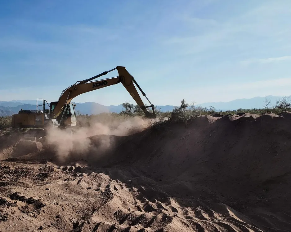 Defensas Oeste de Tinogasta - 07