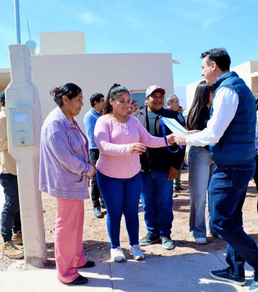 Entrega de Viviendas - 02