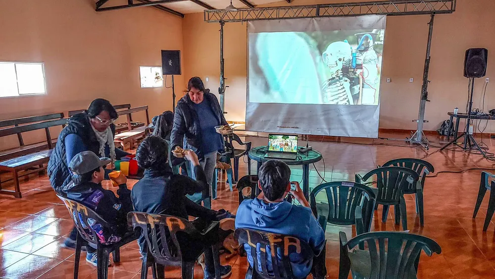 Cine en Anillaco y El Puesto - 02