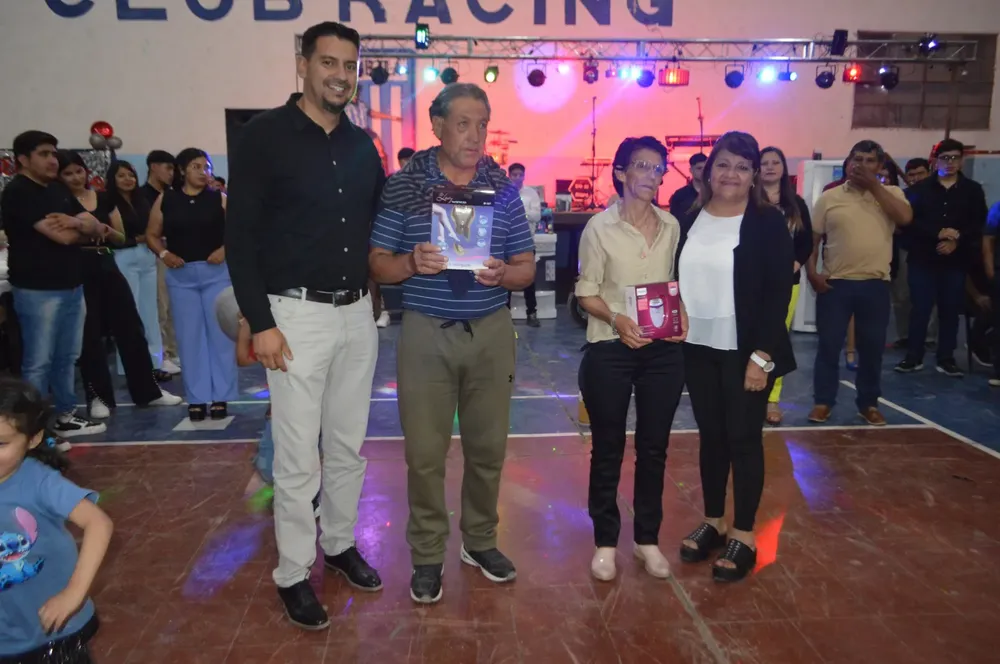 Dia del Empleado Municipal - (58)