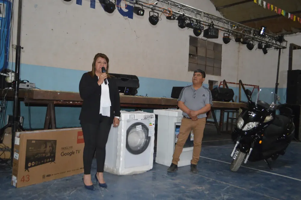 Dia del Empleado Municipal - (34)