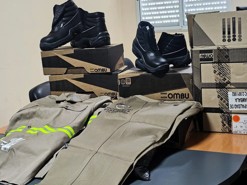 Indumentaria para municipales del norte - 04