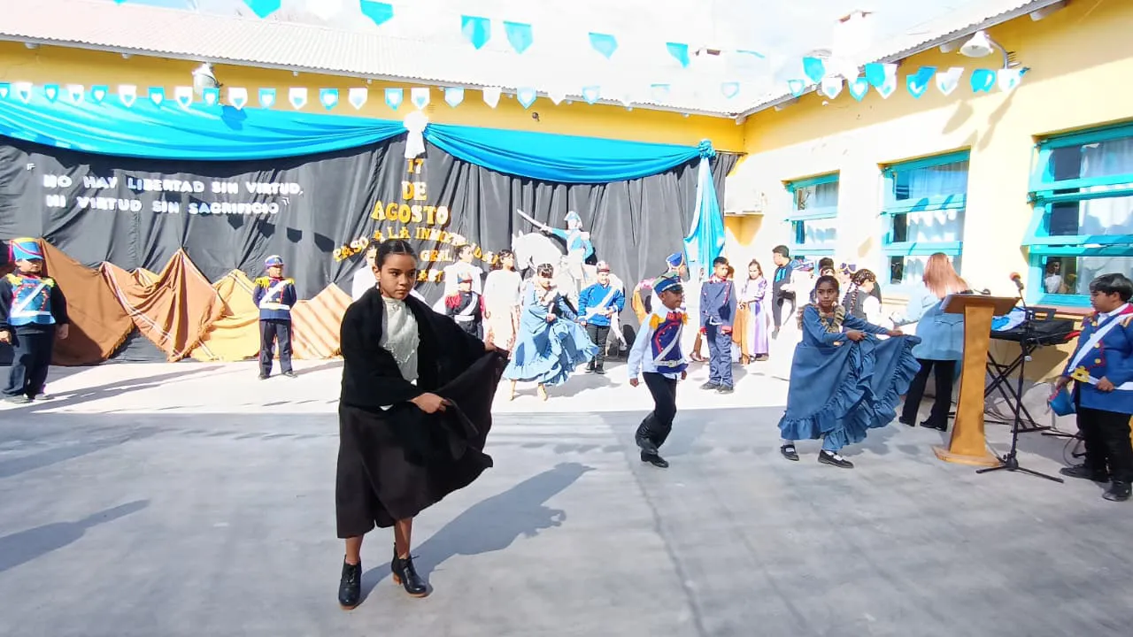 Acto 17 de agosto barrio San Pedro - (4)