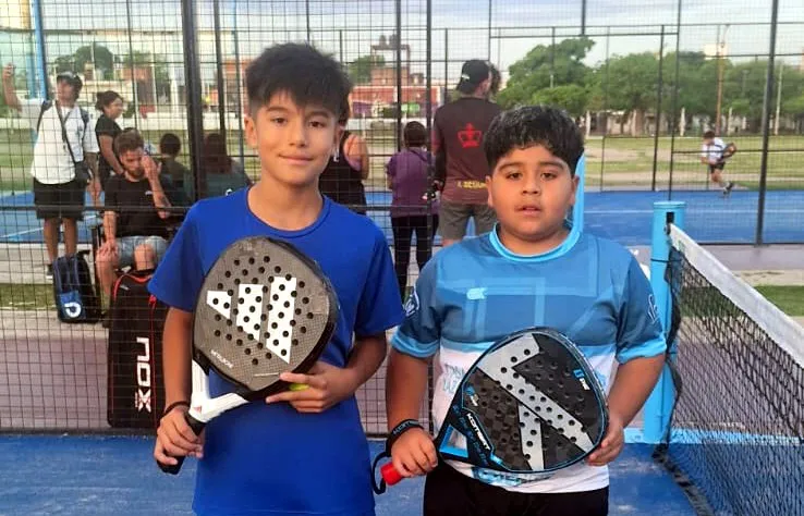 Campeones de Padel - 01