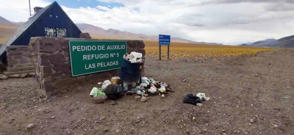 Basura en el Paso de San Francisco - 03