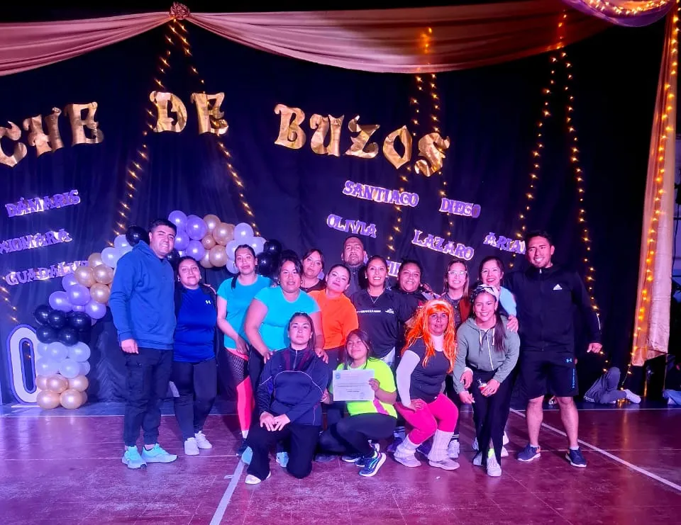 Presentacion de Buzos Escuela 396 -  (4)