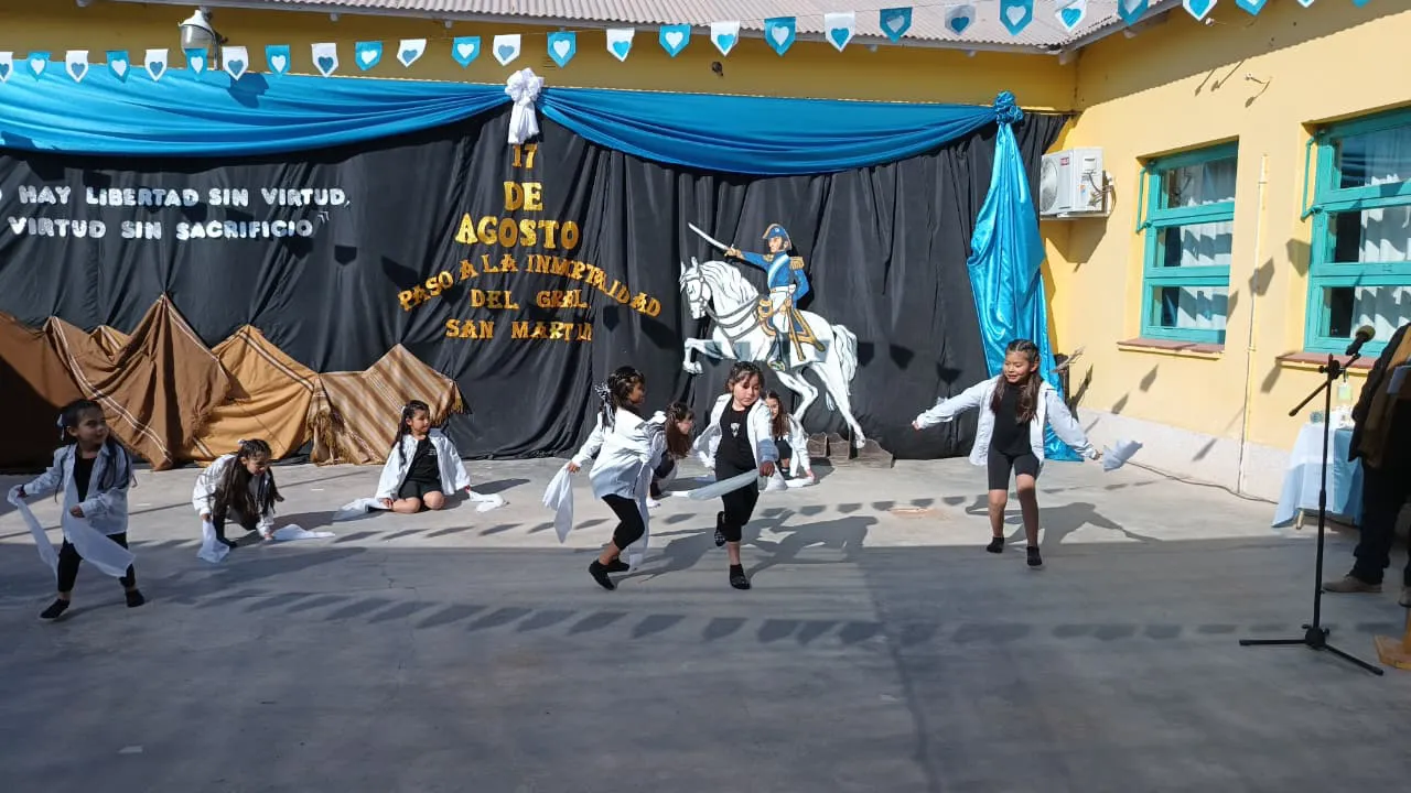 Acto 17 de agosto barrio San Pedro - (36)