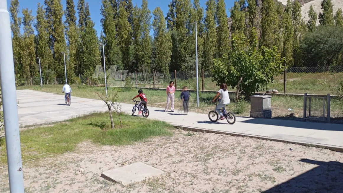 Donacion de Bicicletas en Taton - 05