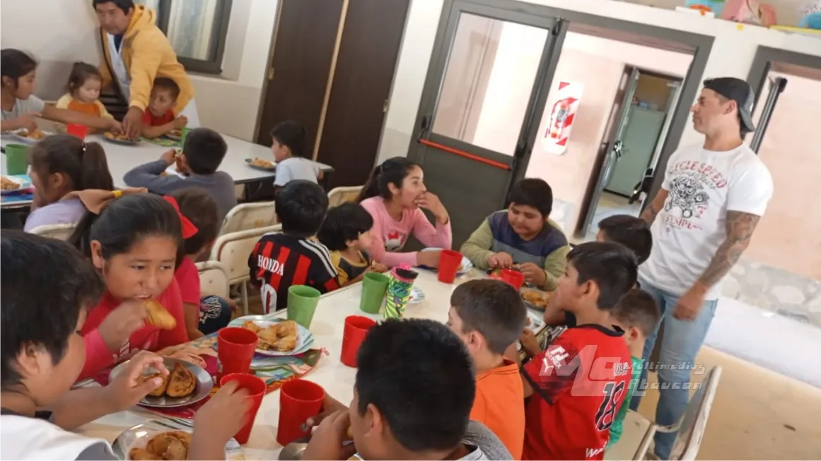 Donacion de Bicicletas en Taton - 06